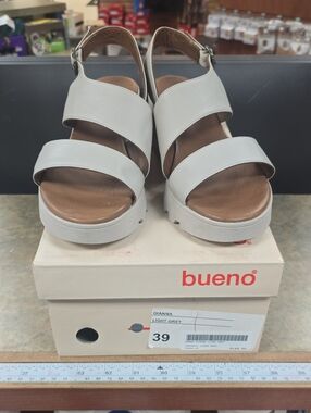 Bueno Light Grey Women's Platform Sandals with Buckle